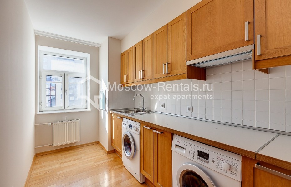 Photo #9 7-room (6 BR) apartment for <a href="http://moscow-rentals.ru/en/articles/long-term-rent" target="_blank">a long-term</a> rent
 in Russia, Moscow, Poslednyi lane, 21