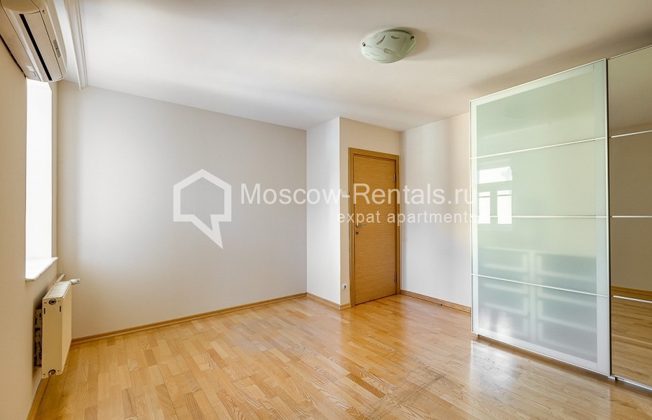 Photo #19 7-room (6 BR) apartment for <a href="http://moscow-rentals.ru/en/articles/long-term-rent" target="_blank">a long-term</a> rent
 in Russia, Moscow, Poslednyi lane, 21