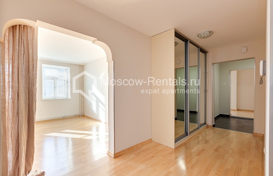 Photo #30 7-room (6 BR) apartment for <a href="http://moscow-rentals.ru/en/articles/long-term-rent" target="_blank">a long-term</a> rent
 in Russia, Moscow, Poslednyi lane, 21