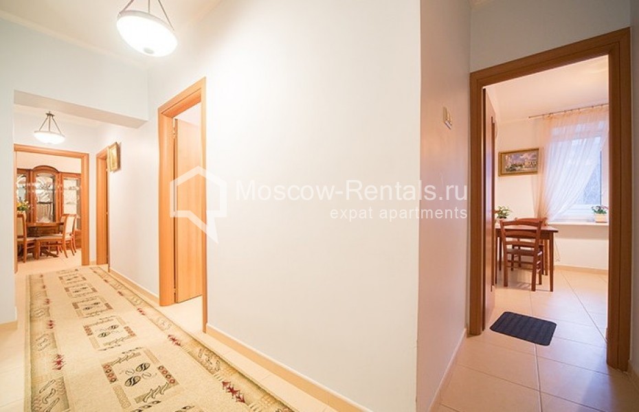Photo #8 3-room (2 BR) apartment for <a href="http://moscow-rentals.ru/en/articles/long-term-rent" target="_blank">a long-term</a> rent
 in Russia, Moscow, Gagarinsky lane, 27
