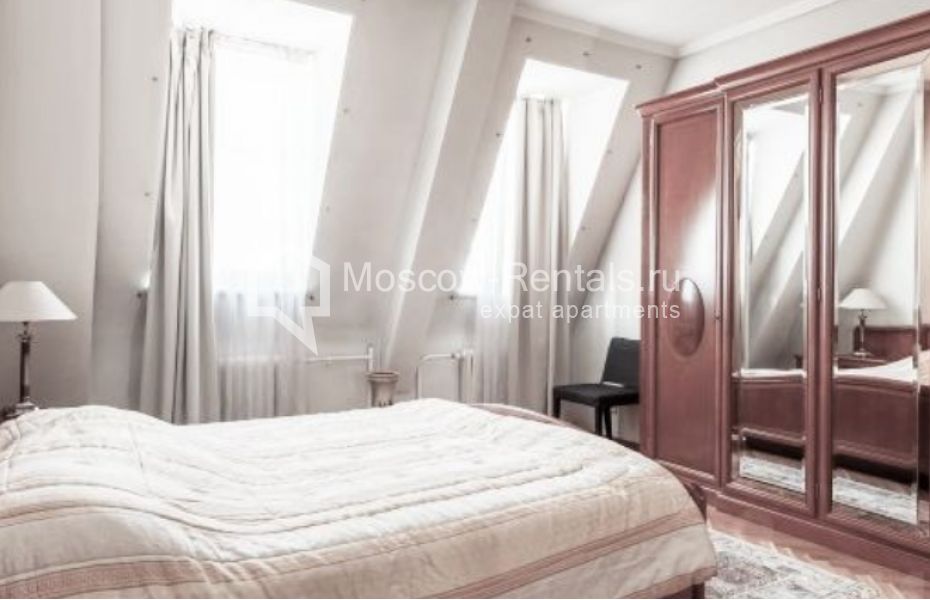 Photo #5 5-room (4 BR) apartment for <a href="http://moscow-rentals.ru/en/articles/long-term-rent" target="_blank">a long-term</a> rent
 in Russia, Moscow, Chistoprudnyi blv, 11С4