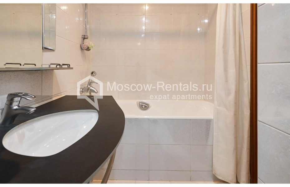 Photo #17 5-room (4 BR) apartment for <a href="http://moscow-rentals.ru/en/articles/long-term-rent" target="_blank">a long-term</a> rent
 in Russia, Moscow, Trubnaya str, 22/1