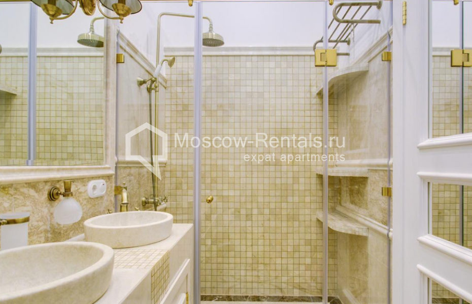 Photo #10 6-room (5 BR) apartment for <a href="http://moscow-rentals.ru/en/articles/long-term-rent" target="_blank">a long-term</a> rent
 in Russia, Moscow, Likhov lane, 8