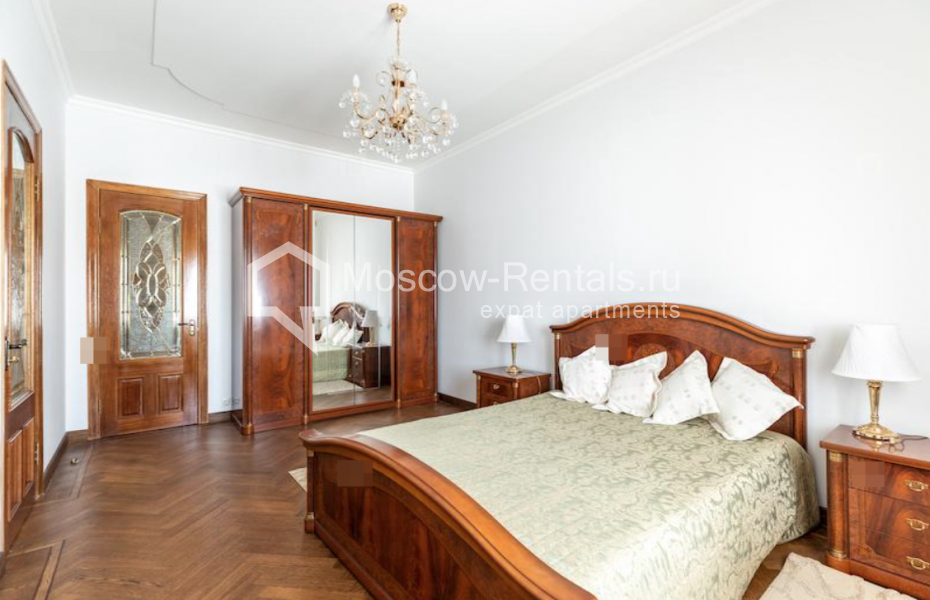 Photo #5 5-room (4 BR) apartment for <a href="http://moscow-rentals.ru/en/articles/long-term-rent" target="_blank">a long-term</a> rent
 in Russia, Moscow, Tverskaya str, 15