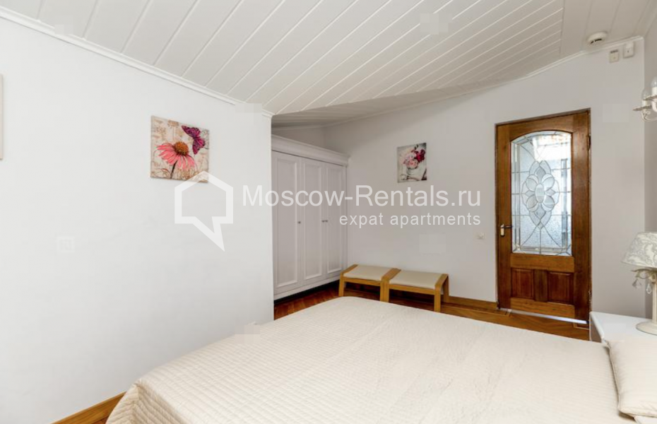 Photo #8 5-room (4 BR) apartment for <a href="http://moscow-rentals.ru/en/articles/long-term-rent" target="_blank">a long-term</a> rent
 in Russia, Moscow, Tverskaya str, 15