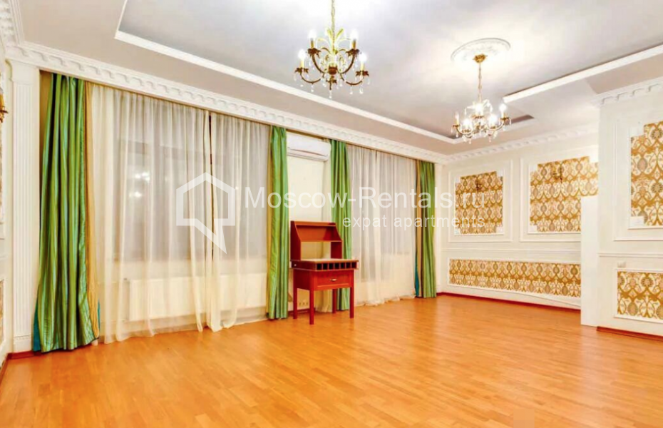 Photo #2 5-room (4 BR) apartment for <a href="http://moscow-rentals.ru/en/articles/long-term-rent" target="_blank">a long-term</a> rent
 in Russia, Moscow, B. Dmitrovka str, 16к1