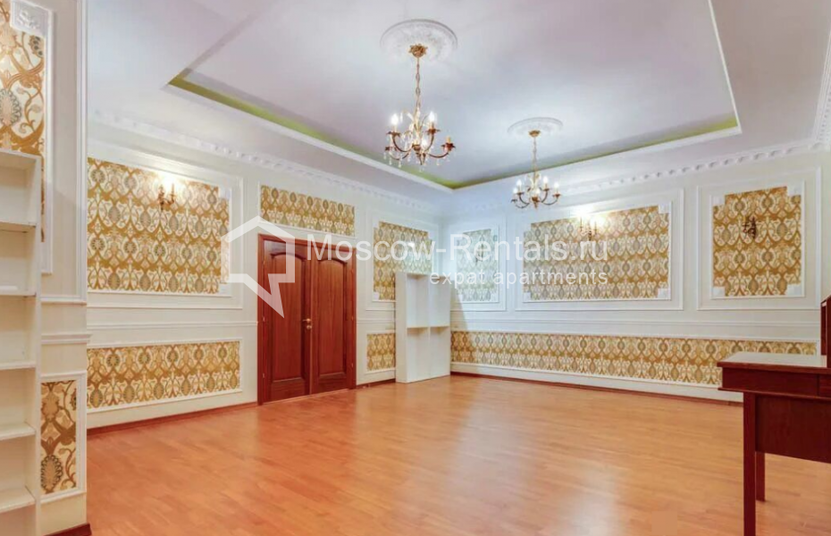 Photo #5 5-room (4 BR) apartment for <a href="http://moscow-rentals.ru/en/articles/long-term-rent" target="_blank">a long-term</a> rent
 in Russia, Moscow, B. Dmitrovka str, 16к1