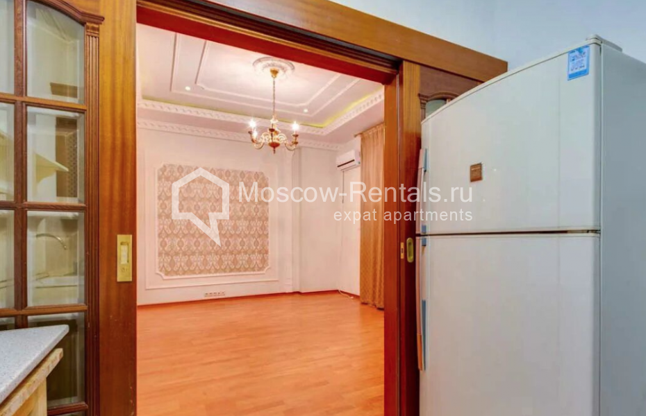 Photo #9 5-room (4 BR) apartment for <a href="http://moscow-rentals.ru/en/articles/long-term-rent" target="_blank">a long-term</a> rent
 in Russia, Moscow, B. Dmitrovka str, 16к1