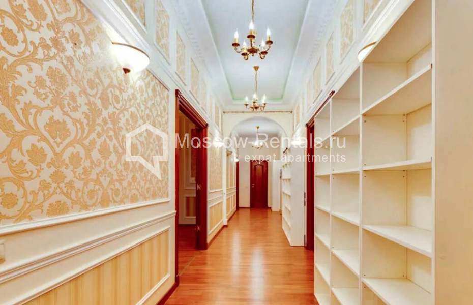 Photo #11 5-room (4 BR) apartment for <a href="http://moscow-rentals.ru/en/articles/long-term-rent" target="_blank">a long-term</a> rent
 in Russia, Moscow, B. Dmitrovka str, 16к1