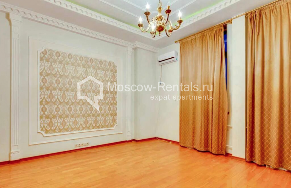 Photo #22 5-room (4 BR) apartment for <a href="http://moscow-rentals.ru/en/articles/long-term-rent" target="_blank">a long-term</a> rent
 in Russia, Moscow, B. Dmitrovka str, 16к1