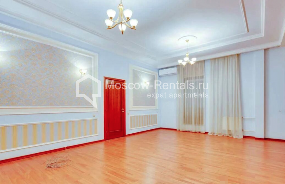 Photo #25 5-room (4 BR) apartment for <a href="http://moscow-rentals.ru/en/articles/long-term-rent" target="_blank">a long-term</a> rent
 in Russia, Moscow, B. Dmitrovka str, 16к1