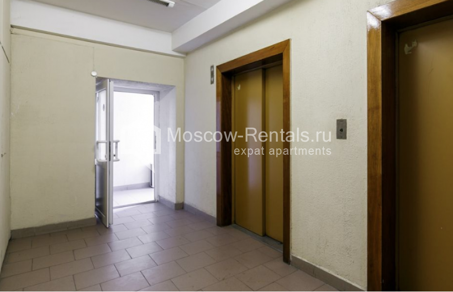 Photo #14 3-room (2 BR) apartment for <a href="http://moscow-rentals.ru/en/articles/long-term-rent" target="_blank">a long-term</a> rent
 in Russia, Moscow, New Arbat str, 22