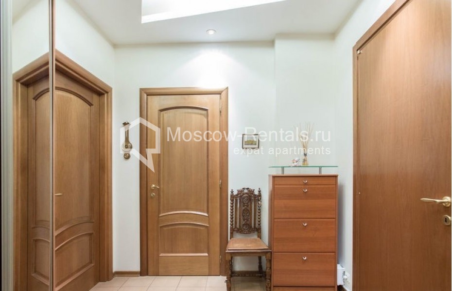 Photo #11 3-room (2 BR) apartment for <a href="http://moscow-rentals.ru/en/articles/long-term-rent" target="_blank">a long-term</a> rent
 in Russia, Moscow, Pobedy sq, 1 bld B