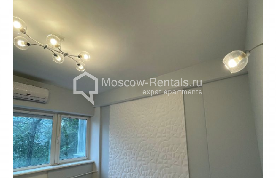 Photo #7 3-room (2 BR) apartment for <a href="http://moscow-rentals.ru/en/articles/long-term-rent" target="_blank">a long-term</a> rent
 in Russia, Moscow, Konushkovskaya str, 26