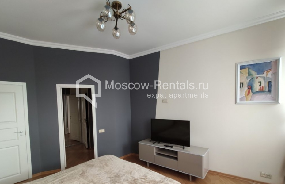 Photo #7 2-room (1 BR) apartment for <a href="http://moscow-rentals.ru/en/articles/long-term-rent" target="_blank">a long-term</a> rent
 in Russia, Moscow, Maroseika str, 10/1