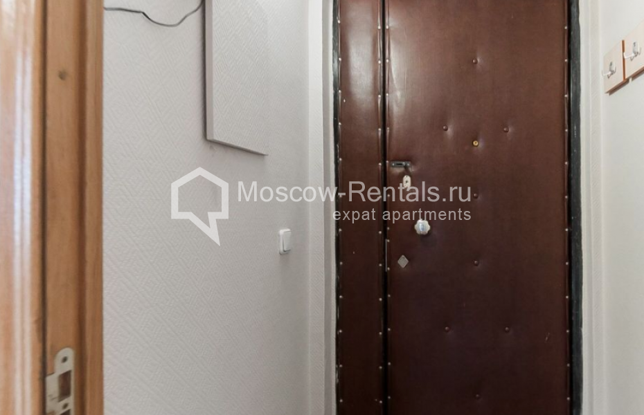 Photo #4 3-room (2 BR) apartment for <a href="http://moscow-rentals.ru/en/articles/long-term-rent" target="_blank">a long-term</a> rent
 in Russia, Moscow, Gazetnyi lane, 13