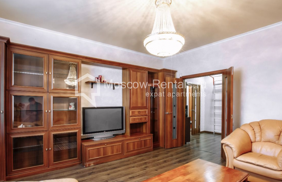 Photo #2 3-room (2 BR) apartment for <a href="http://moscow-rentals.ru/en/articles/long-term-rent" target="_blank">a long-term</a> rent
 in Russia, Moscow, 1st Miusskaya str, 2С1