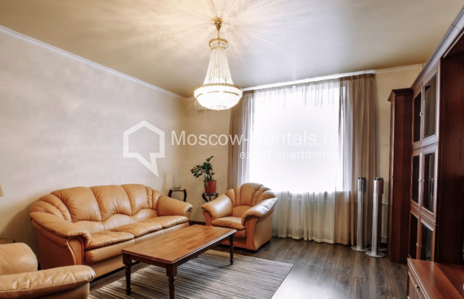 Photo #1 3-room (2 BR) apartment for <a href="http://moscow-rentals.ru/en/articles/long-term-rent" target="_blank">a long-term</a> rent
 in Russia, Moscow, 1st Miusskaya str, 2С1