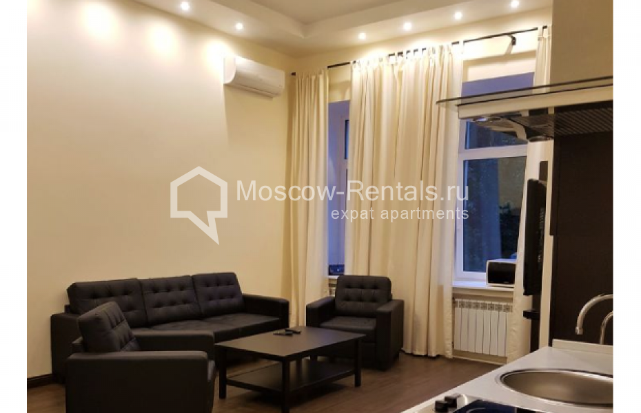 Photo #1 2-room (1 BR) apartment for <a href="http://moscow-rentals.ru/en/articles/long-term-rent" target="_blank">a long-term</a> rent
 in Russia, Moscow, B. Vlasievskyi lane, 14С1