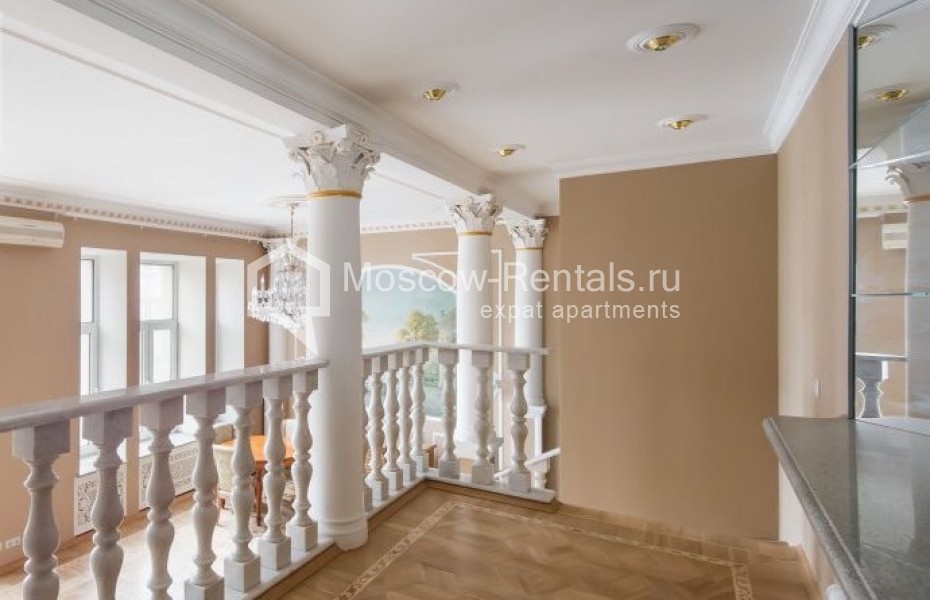Photo #4 5-room (4 BR) apartment for <a href="http://moscow-rentals.ru/en/articles/long-term-rent" target="_blank">a long-term</a> rent
 in Russia, Moscow, Petrovka str, 17С1