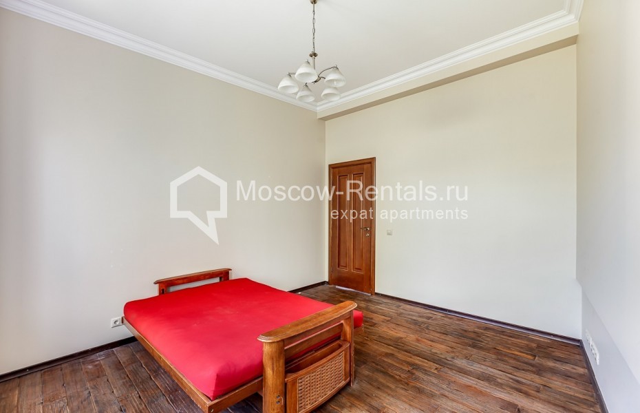 Photo #13 5-room (4 BR) apartment for <a href="http://moscow-rentals.ru/en/articles/long-term-rent" target="_blank">a long-term</a> rent
 in Russia, Moscow, Bogoslovskyi lane, 8/15С1