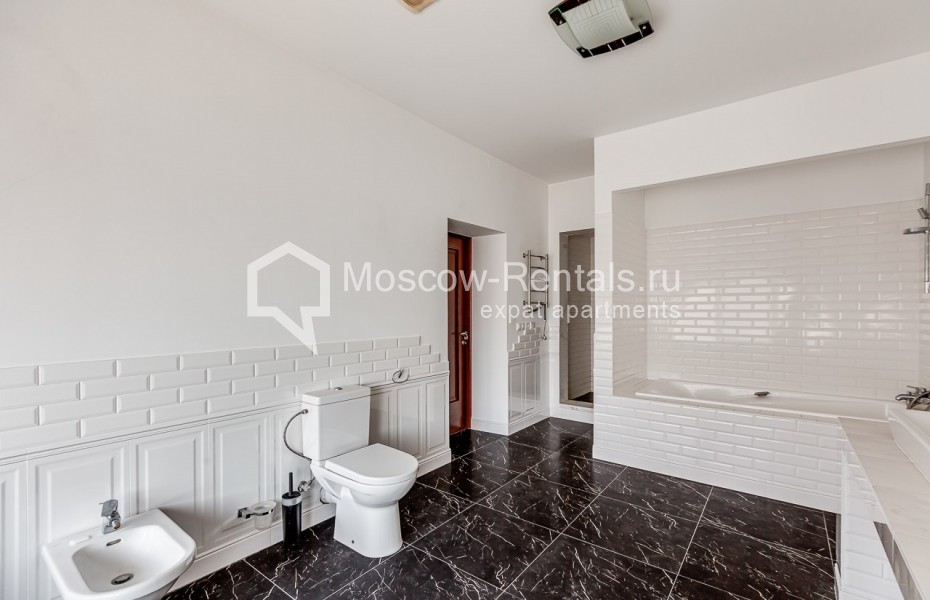 Photo #19 5-room (4 BR) apartment for <a href="http://moscow-rentals.ru/en/articles/long-term-rent" target="_blank">a long-term</a> rent
 in Russia, Moscow, Bogoslovskyi lane, 8/15С1