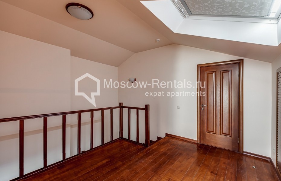 Photo #14 5-room (4 BR) apartment for <a href="http://moscow-rentals.ru/en/articles/long-term-rent" target="_blank">a long-term</a> rent
 in Russia, Moscow, Bogoslovskyi lane, 8/15С1