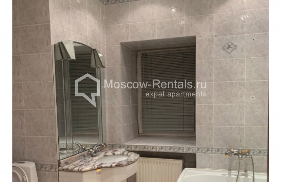 Photo #19 5-room (4 BR) apartment for <a href="http://moscow-rentals.ru/en/articles/long-term-rent" target="_blank">a long-term</a> rent
 in Russia, Moscow, 2nd Obydenskyi lane, 11