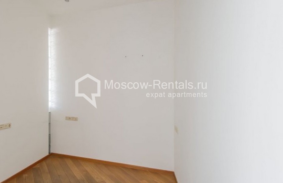 Photo #9 5-room (4 BR) apartment for <a href="http://moscow-rentals.ru/en/articles/long-term-rent" target="_blank">a long-term</a> rent
 in Russia, Moscow, Kalashnyi lane, 4