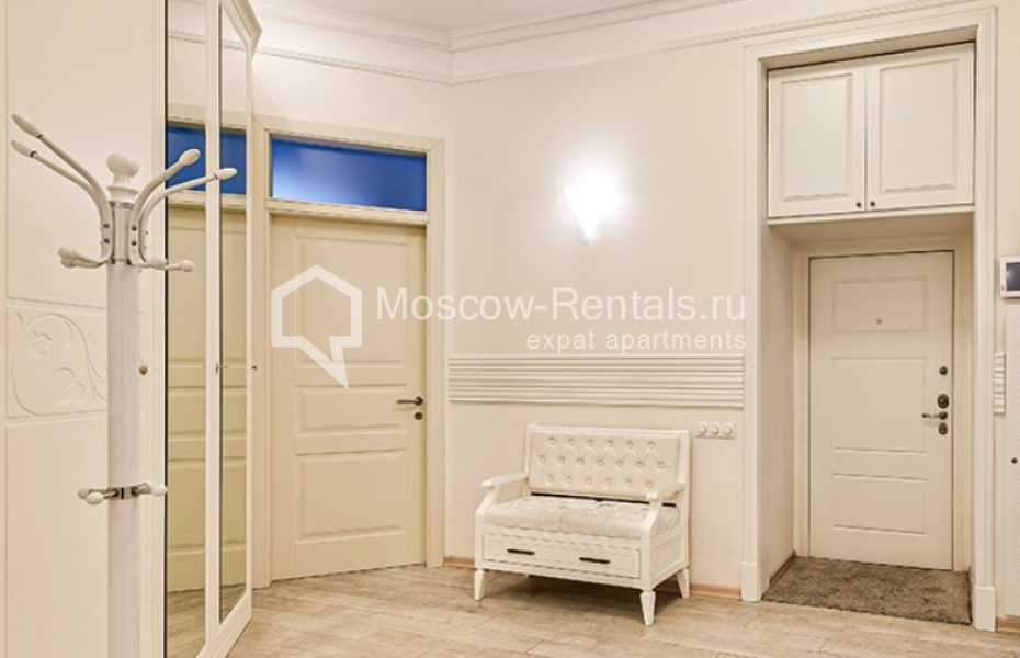 Photo #8 5-room (4 BR) apartment for <a href="http://moscow-rentals.ru/en/articles/long-term-rent" target="_blank">a long-term</a> rent
 in Russia, Moscow, B. Znamenskyi lane, 4