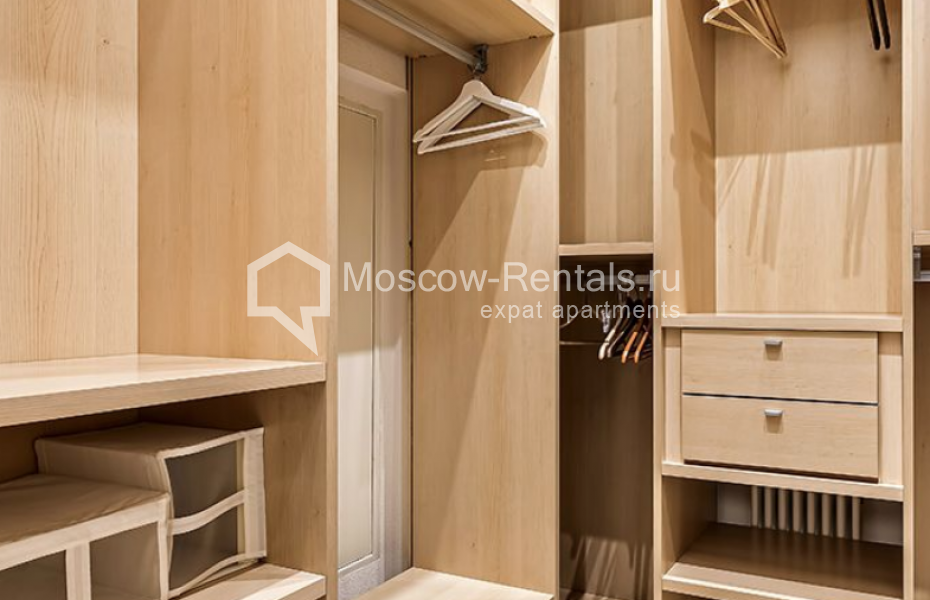 Photo #22 5-room (4 BR) apartment for <a href="http://moscow-rentals.ru/en/articles/long-term-rent" target="_blank">a long-term</a> rent
 in Russia, Moscow, B. Znamenskyi lane, 4