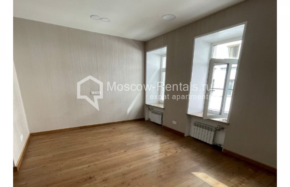 Photo #2 5-room (4 BR) apartment for <a href="http://moscow-rentals.ru/en/articles/long-term-rent" target="_blank">a long-term</a> rent
 in Russia, Moscow, Filippovskyi lane, 9