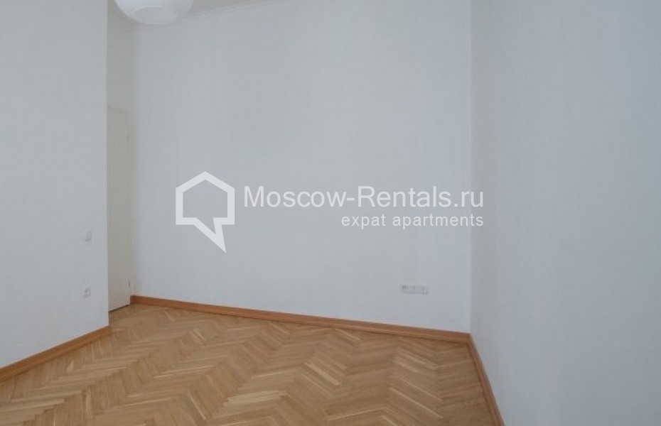 Photo #12 5-room (4 BR) apartment for <a href="http://moscow-rentals.ru/en/articles/long-term-rent" target="_blank">a long-term</a> rent
 in Russia, Moscow, B. Afanasievskyi lane, 41