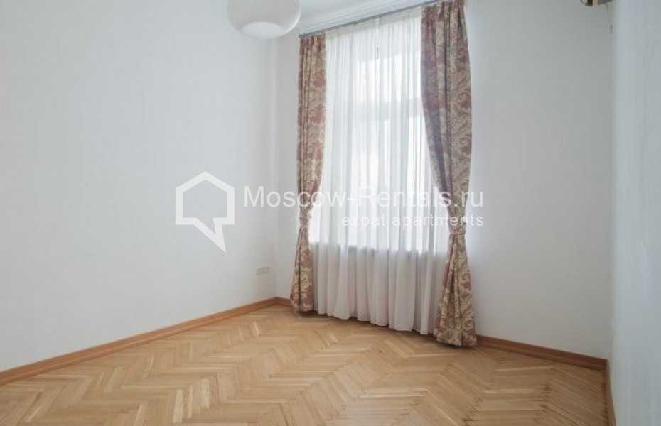 Photo #11 5-room (4 BR) apartment for <a href="http://moscow-rentals.ru/en/articles/long-term-rent" target="_blank">a long-term</a> rent
 in Russia, Moscow, B. Afanasievskyi lane, 41