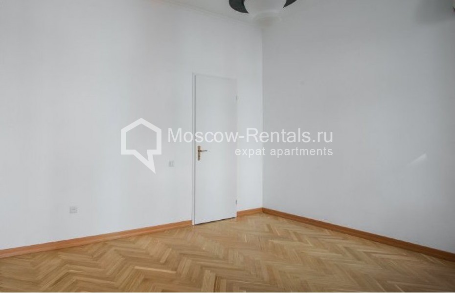Photo #14 5-room (4 BR) apartment for <a href="http://moscow-rentals.ru/en/articles/long-term-rent" target="_blank">a long-term</a> rent
 in Russia, Moscow, B. Afanasievskyi lane, 41