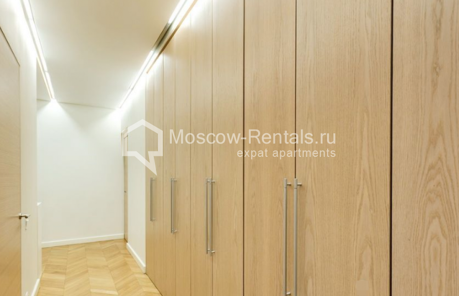 Photo #24 4-room (3 BR) apartment for <a href="http://moscow-rentals.ru/en/articles/long-term-rent" target="_blank">a long-term</a> rent
 in Russia, Moscow, B. Levshinskyi lane, 11