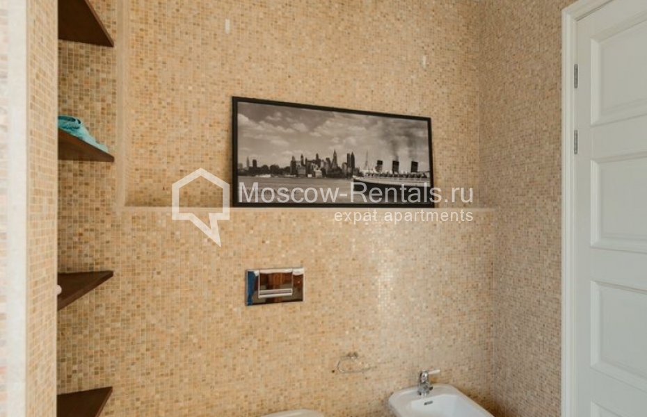 Photo #31 4-room (3 BR) apartment for <a href="http://moscow-rentals.ru/en/articles/long-term-rent" target="_blank">a long-term</a> rent
 in Russia, Moscow, B. Levshinskyi lane, 11