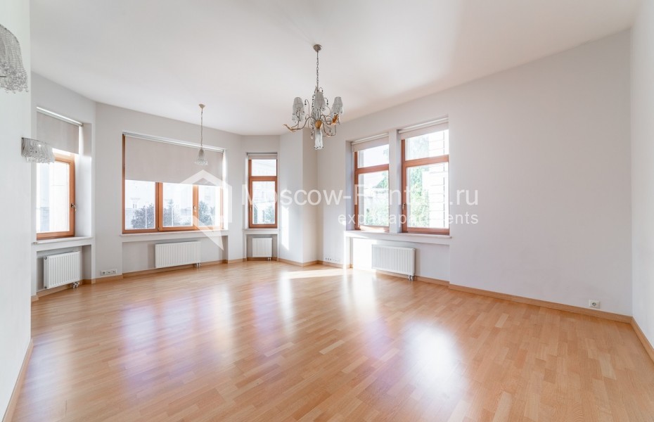 Photo #7 4-room (3 BR) apartment for <a href="http://moscow-rentals.ru/en/articles/long-term-rent" target="_blank">a long-term</a> rent
 in Russia, Moscow, Kolymazhnyi lane, 10