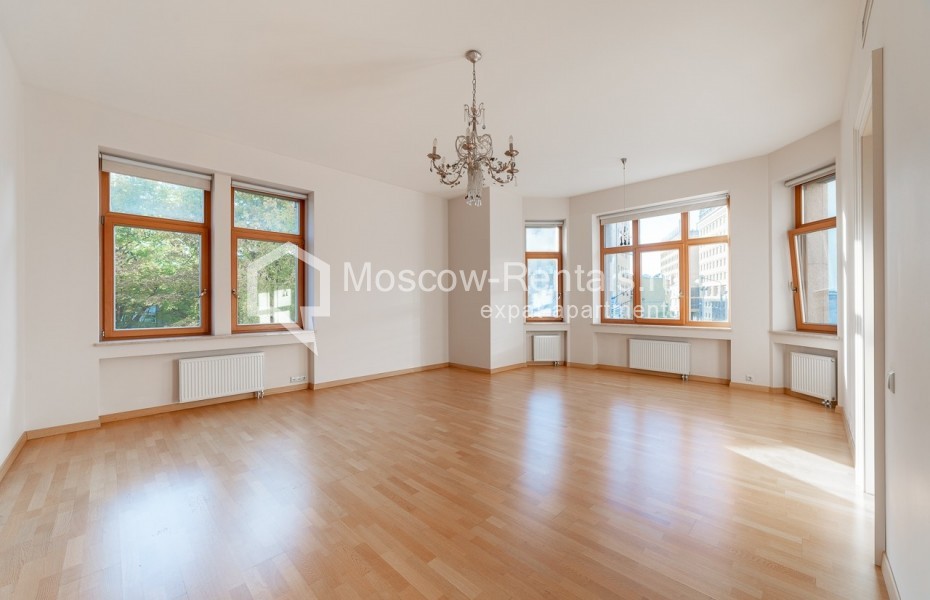 Photo #9 4-room (3 BR) apartment for <a href="http://moscow-rentals.ru/en/articles/long-term-rent" target="_blank">a long-term</a> rent
 in Russia, Moscow, Kolymazhnyi lane, 10