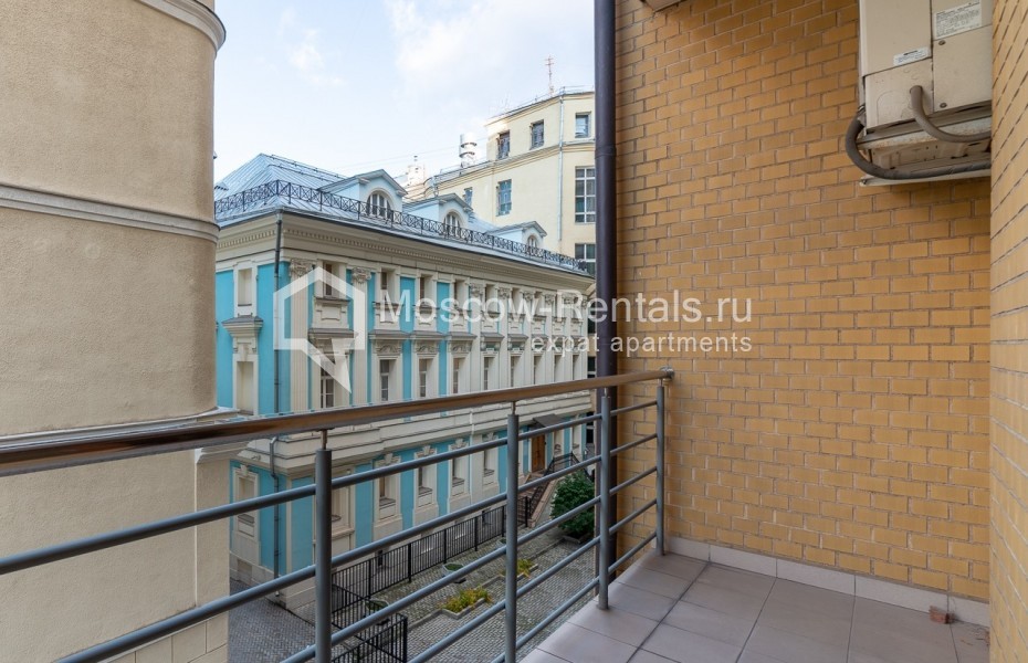 Photo #28 4-room (3 BR) apartment for <a href="http://moscow-rentals.ru/en/articles/long-term-rent" target="_blank">a long-term</a> rent
 in Russia, Moscow, Kolymazhnyi lane, 10