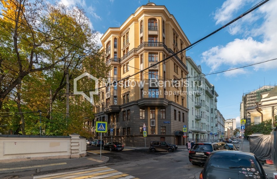 Photo #42 4-room (3 BR) apartment for <a href="http://moscow-rentals.ru/en/articles/long-term-rent" target="_blank">a long-term</a> rent
 in Russia, Moscow, Kolymazhnyi lane, 10