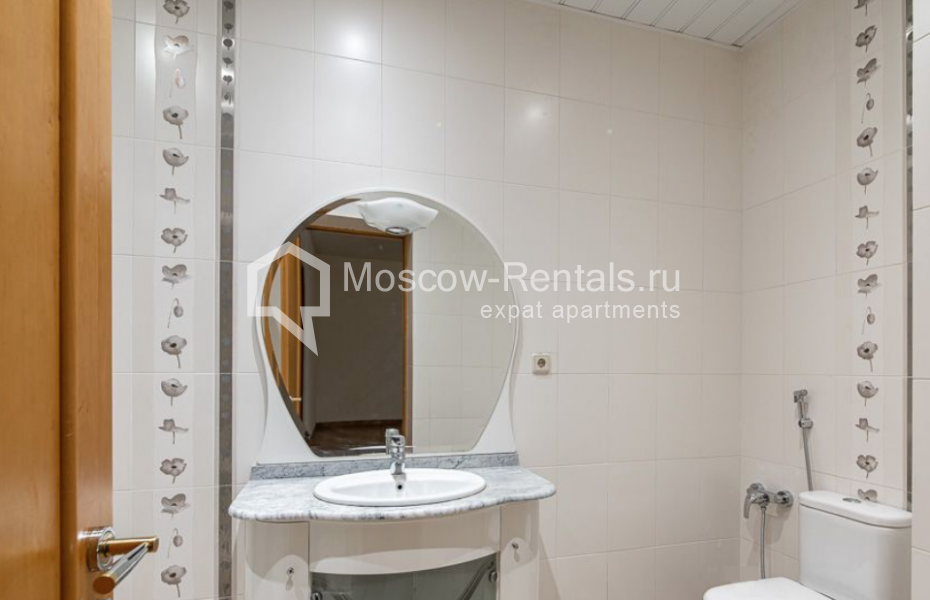 Photo #9 4-room (3 BR) apartment for <a href="http://moscow-rentals.ru/en/articles/long-term-rent" target="_blank">a long-term</a> rent
 in Russia, Moscow, Pozharskyi lane, 7А
