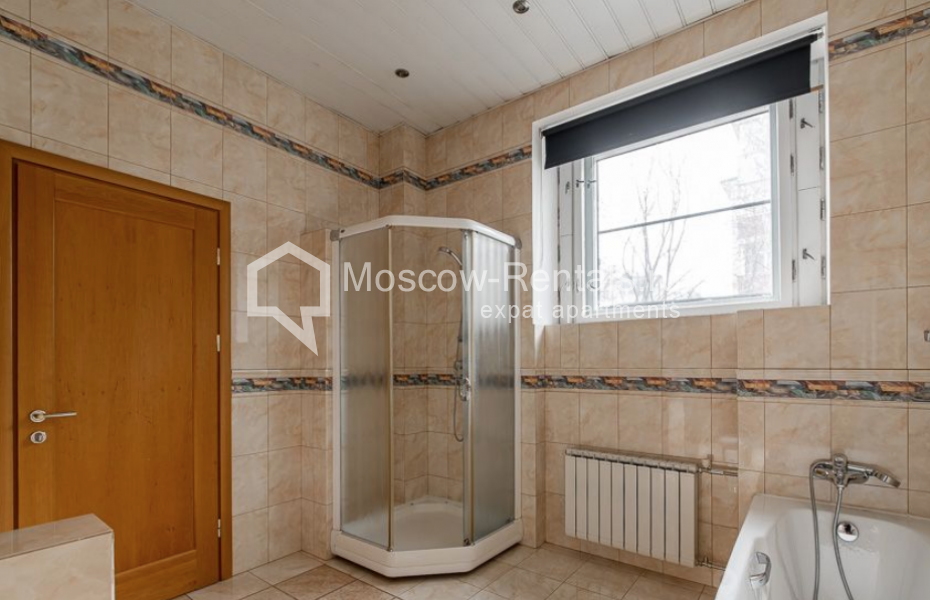 Photo #17 4-room (3 BR) apartment for <a href="http://moscow-rentals.ru/en/articles/long-term-rent" target="_blank">a long-term</a> rent
 in Russia, Moscow, Pozharskyi lane, 7А