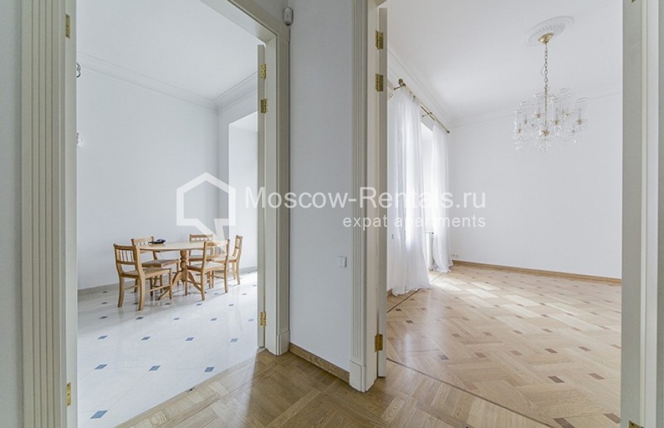 Photo #3 4-room (3 BR) apartment for <a href="http://moscow-rentals.ru/en/articles/long-term-rent" target="_blank">a long-term</a> rent
 in Russia, Moscow, Tverskoy blv, 8