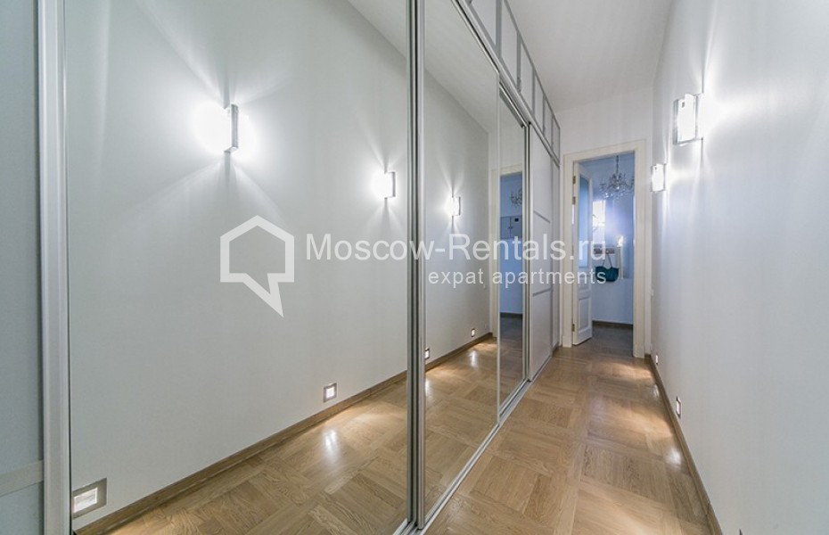 Photo #15 4-room (3 BR) apartment for <a href="http://moscow-rentals.ru/en/articles/long-term-rent" target="_blank">a long-term</a> rent
 in Russia, Moscow, Tverskoy blv, 8