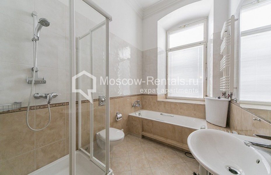 Photo #16 4-room (3 BR) apartment for <a href="http://moscow-rentals.ru/en/articles/long-term-rent" target="_blank">a long-term</a> rent
 in Russia, Moscow, Tverskoy blv, 8