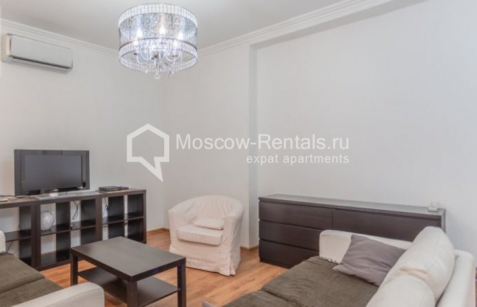 Photo #4 3-room (2 BR) apartment for <a href="http://moscow-rentals.ru/en/articles/long-term-rent" target="_blank">a long-term</a> rent
 in Russia, Moscow, 3rd Tverskaya-Yamskaya str, 26