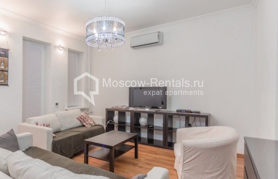 Photo #1 3-room (2 BR) apartment for <a href="http://moscow-rentals.ru/en/articles/long-term-rent" target="_blank">a long-term</a> rent
 in Russia, Moscow, 3rd Tverskaya-Yamskaya str, 26