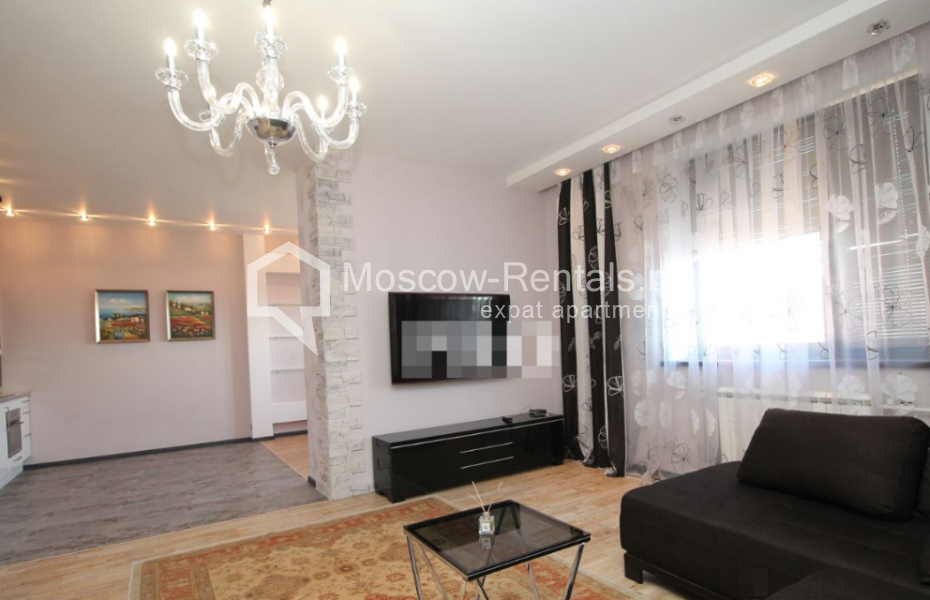 Photo #2 3-room (2 BR) apartment for <a href="http://moscow-rentals.ru/en/articles/long-term-rent" target="_blank">a long-term</a> rent
 in Russia, Moscow, Udaltsova str, 81