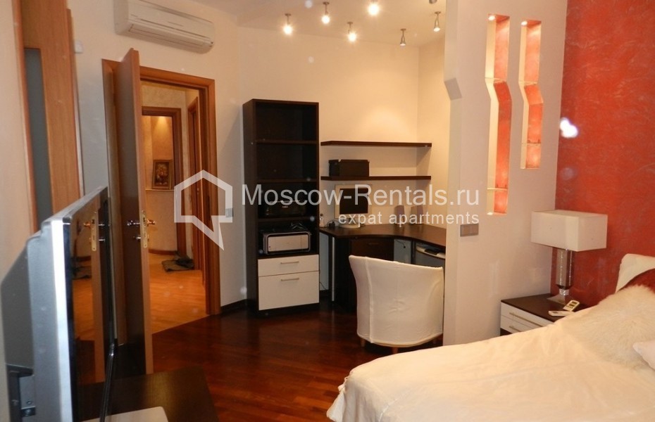 Photo #4 3-room (2 BR) apartment for <a href="http://moscow-rentals.ru/en/articles/long-term-rent" target="_blank">a long-term</a> rent
 in Russia, Moscow, Aviatsionnaya str, 79 bld 1